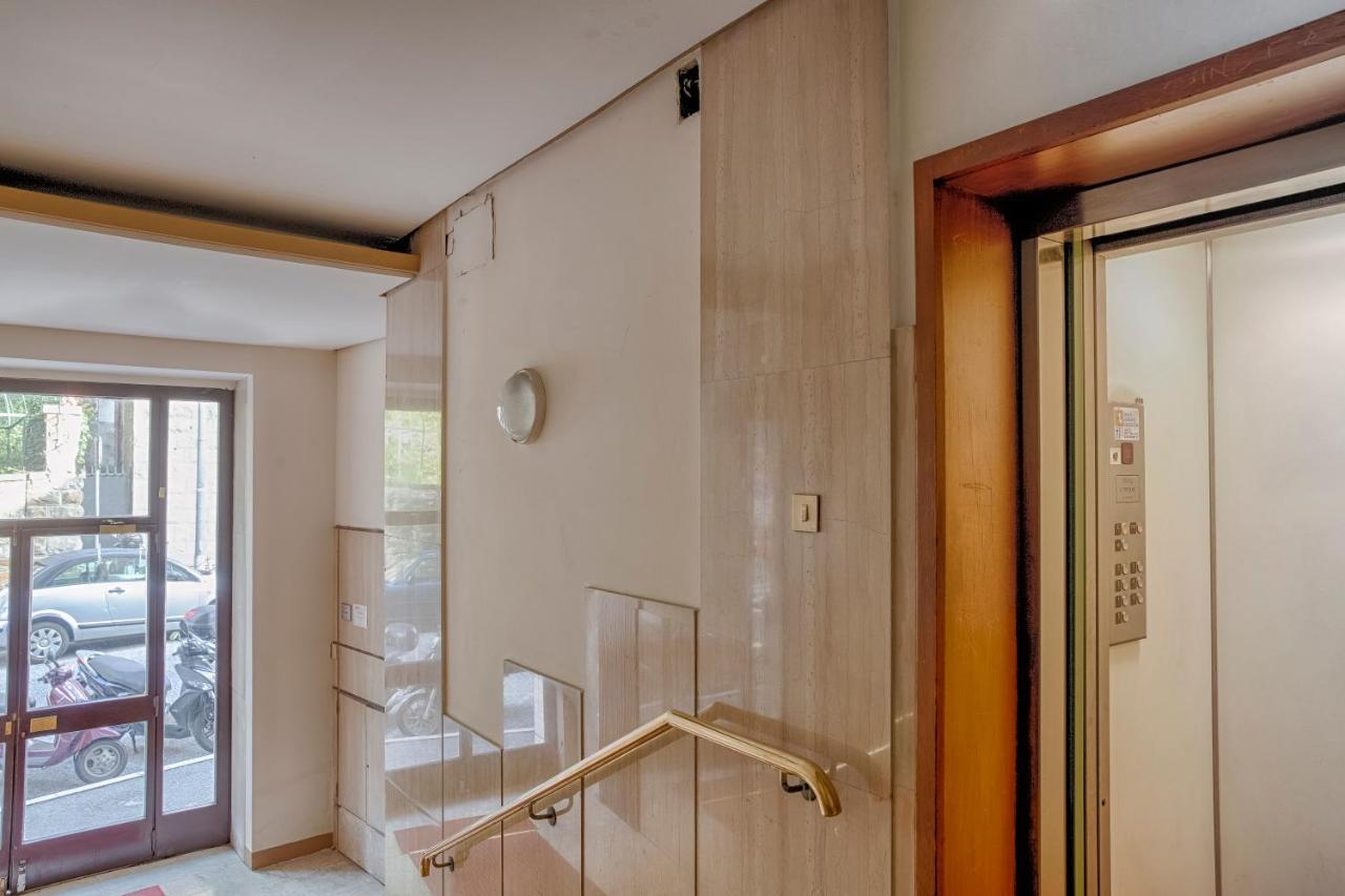 La Fine Del Mondo Apartment Trieste Exterior photo